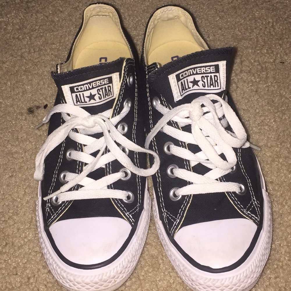 Black converse